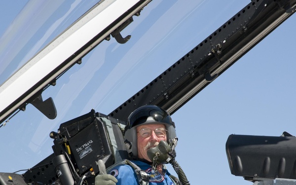 Robert 'Hoot' Gibson