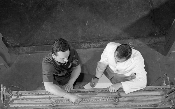 MAGNETIC HYDRODYNAMICS MHD GENERATOR