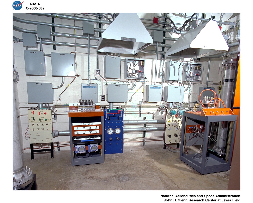 ROCKET COMBUSTION LABORATORY - RCL 24C ELECTROLYZER TEST STAND