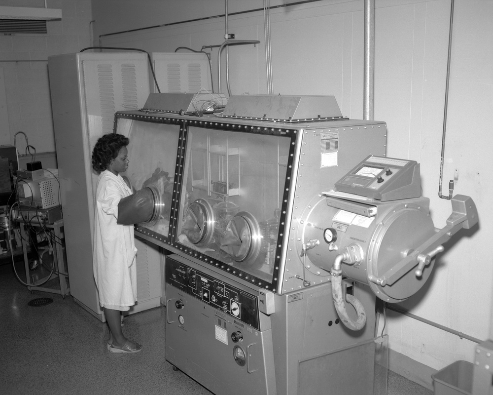 EXTERIORS AND INTERIORS OF THE SPACE POWER RESEARCH LABORATORY SPRL - ENERGY CONVERSION LABORATORY ECL - REDOX - RESEARCH ANALYSIS CENTER RAC - BASIC MATERIALS LABORATORY BML - VERTICAL LIFT FACILITY VLF