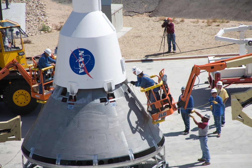 DVIDS - Images - Orion CM, LAS mockup mating