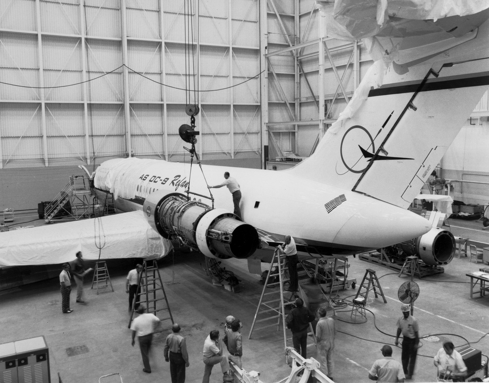 REFAN ENGINE INSTALLATION ON DC-9 AIRPLANE