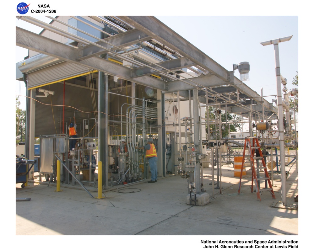 Cryogenic Components Laboratory (CCL), under construction, facility exterior