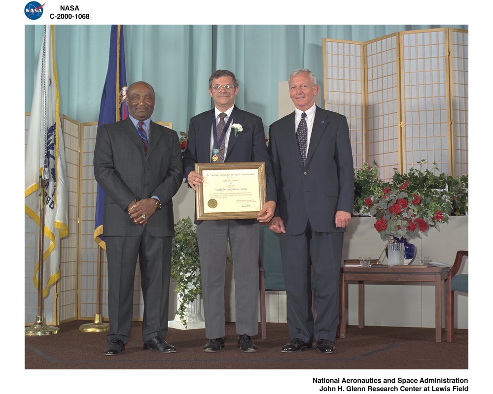 NASA 2000 HONOR AWARDS CEREMONY DON CAMPBELL - NOEL SARGENT - GENERAL DAILEY