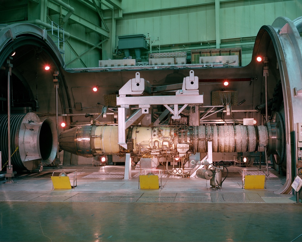 F-100 ENGINE - TF-30 ROTATING SCREEN