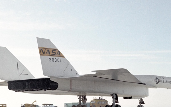 XB-70 Valkyrie