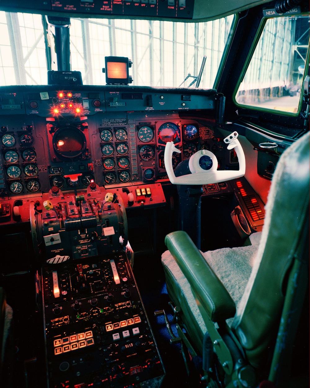 GULFSTREAM G-1 AIRPLANE INTERIOR