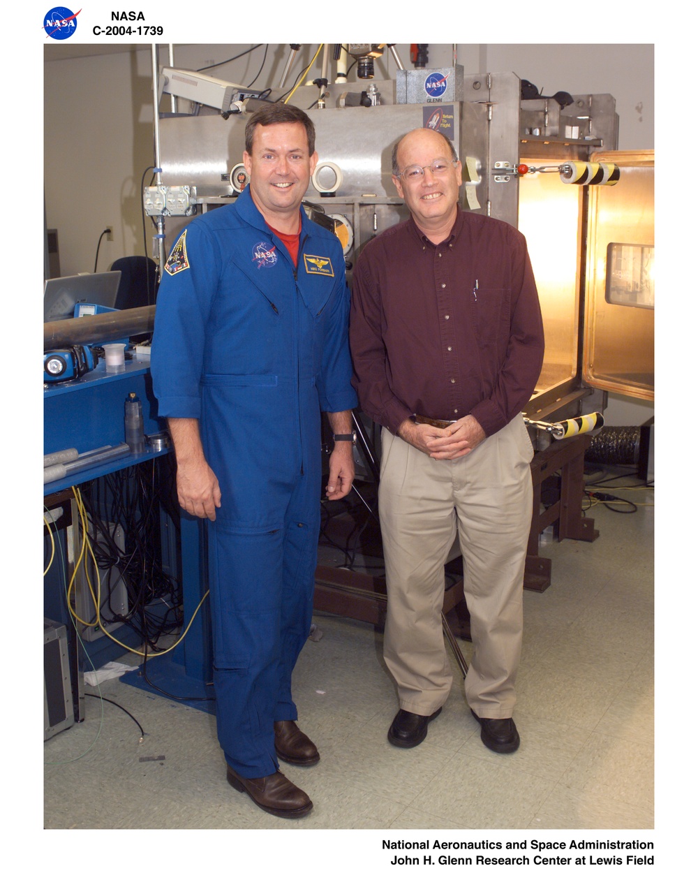 astronaut visit of facilities and personnel that contributed to the Return to Flight research testing of RCC carbon panels