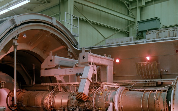TF-30 ENGINE