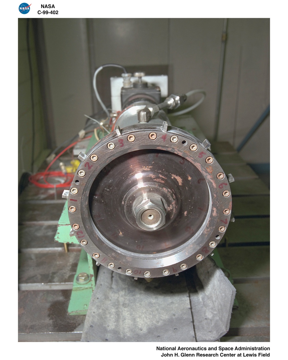 RUB STRIP MATERIAL EVALUATORS USING FAN BLADE TIP SIMULATOR