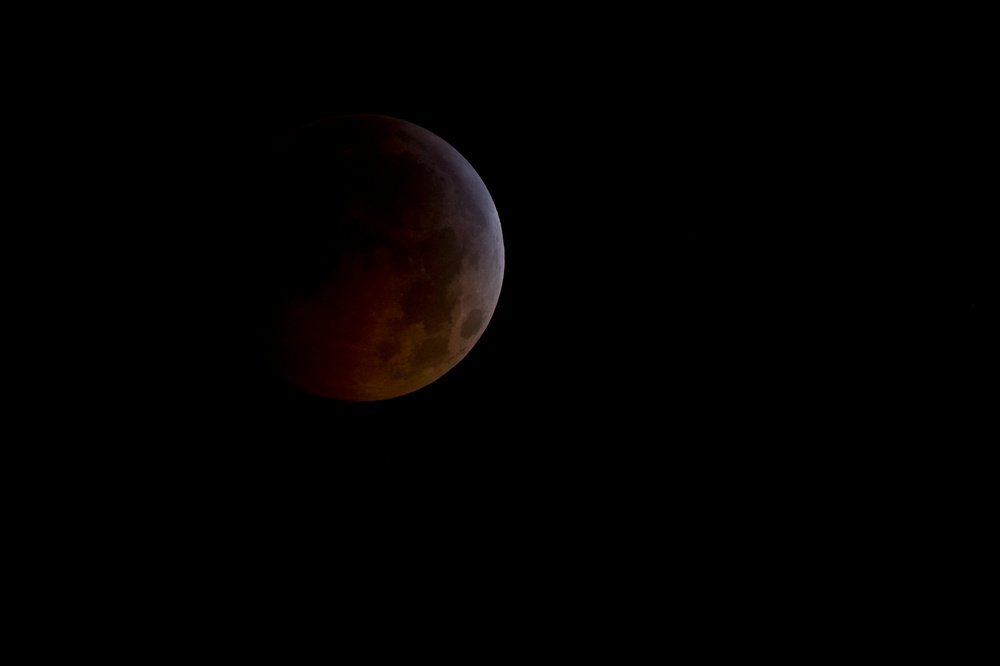 Total Lunar Eclipse (201012210003HQ)