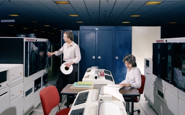 RESEARCH ANALYSIS CENTER RAC IBM PRINTER OPEN &amp; CLOSED UNIVAC CONSOLE - ETC.