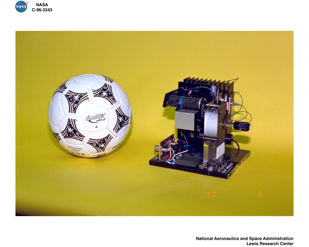 CDOT PHOTOGRAPHY FIXTURE - CDOT FLIGHT MODULE WITH SOCCER BALL