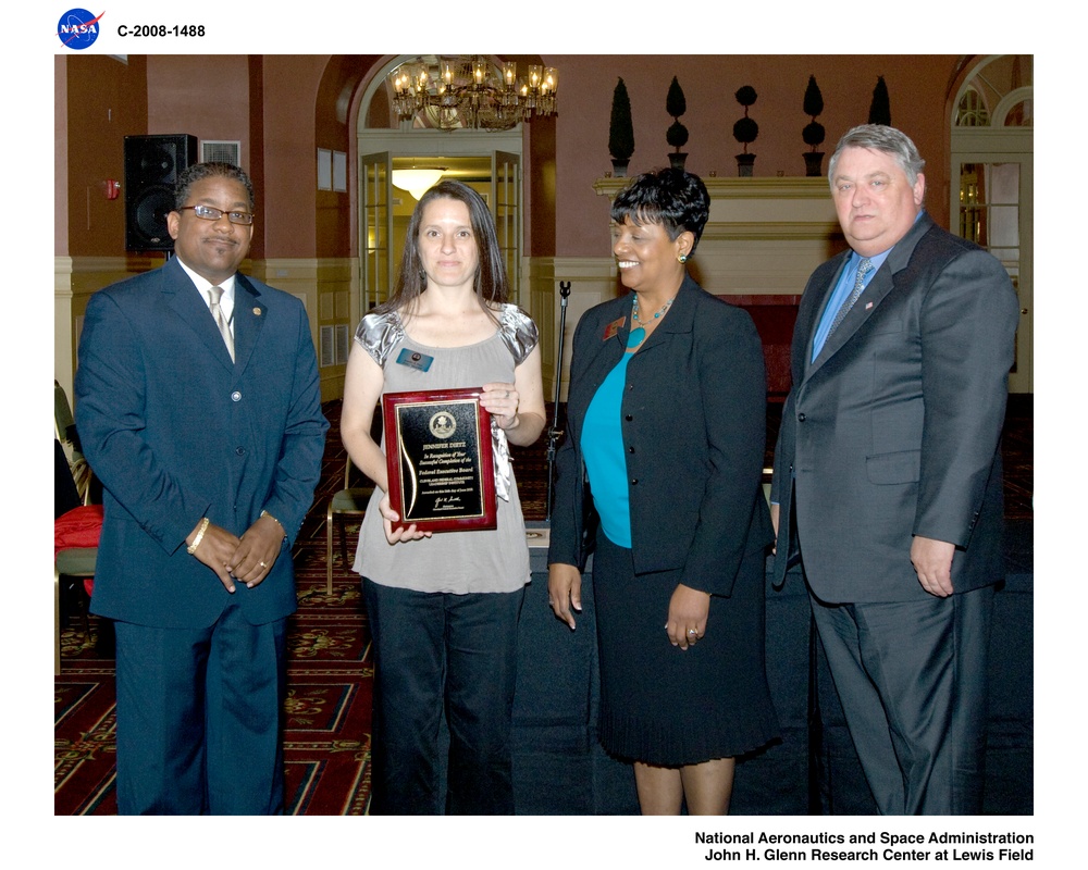The Cleveland Federal Community Leadership Institute (CFCLI) Class of 2008 Graduation Award Reception