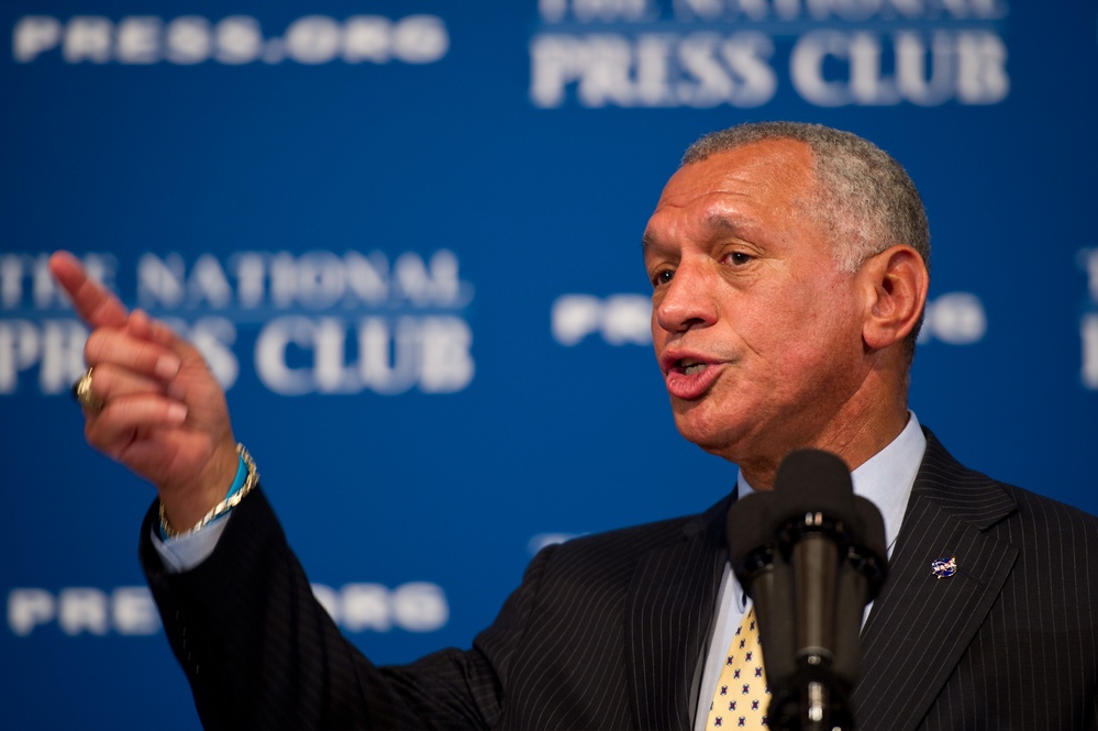 National Press Club Speech (201107010004HQ)