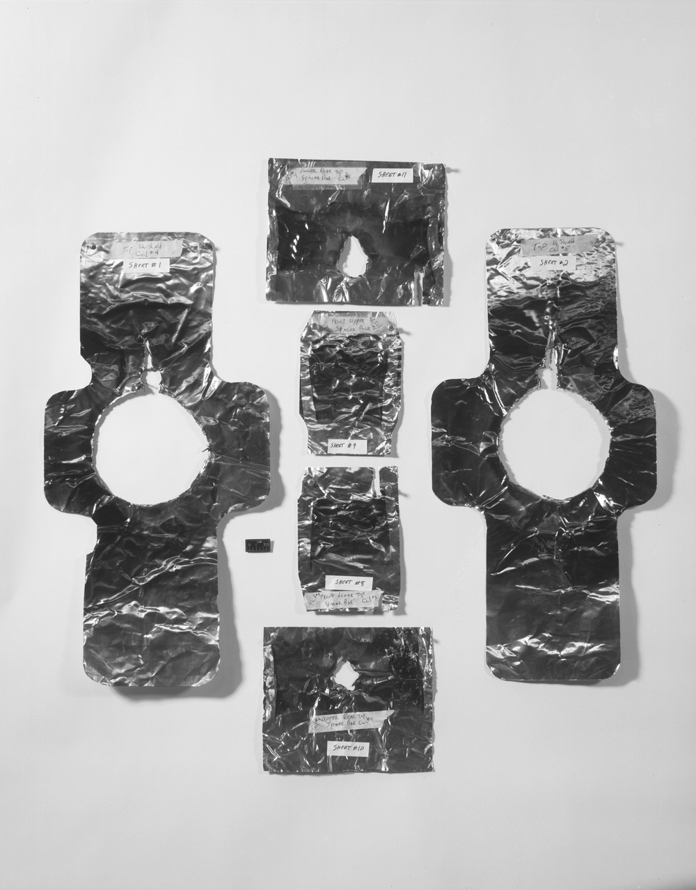 ALUMINUM FOIL PIECES