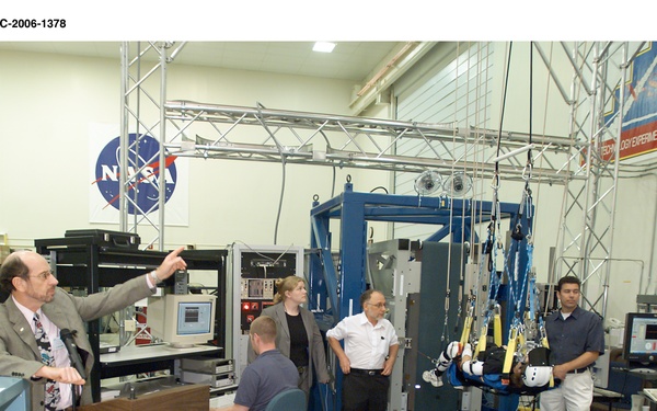 Zero Gravity Locomotion Simulator (ZLS)  (0-G) Media Event