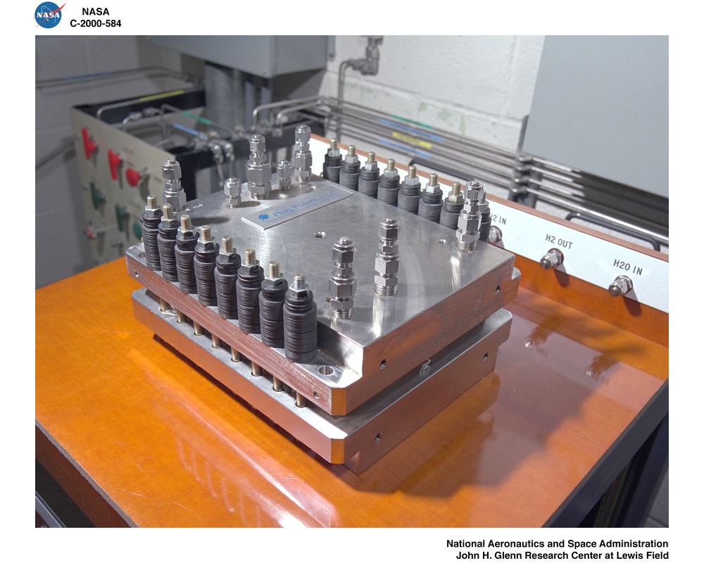 ROCKET COMBUSTION LABORATORY - RCL 24C ELECTROLYZER TEST STAND