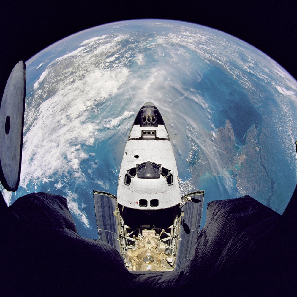 Fish-Eye View of Atlantis