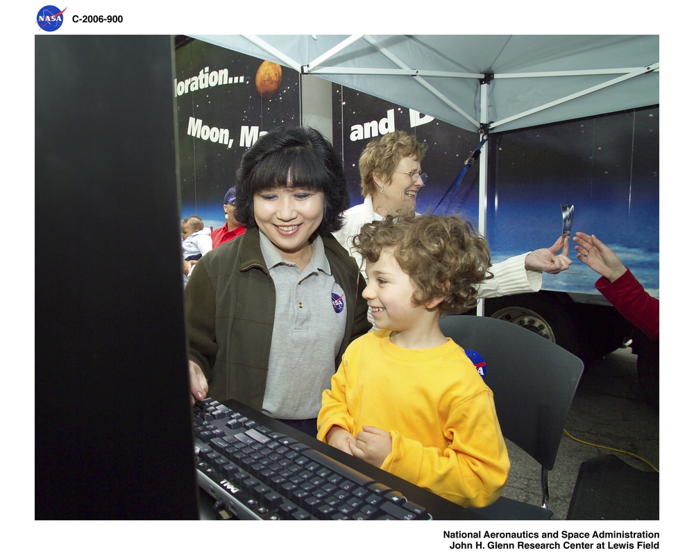 Star Gazing &amp; More and other events with the Vision for Space Exploration trailer