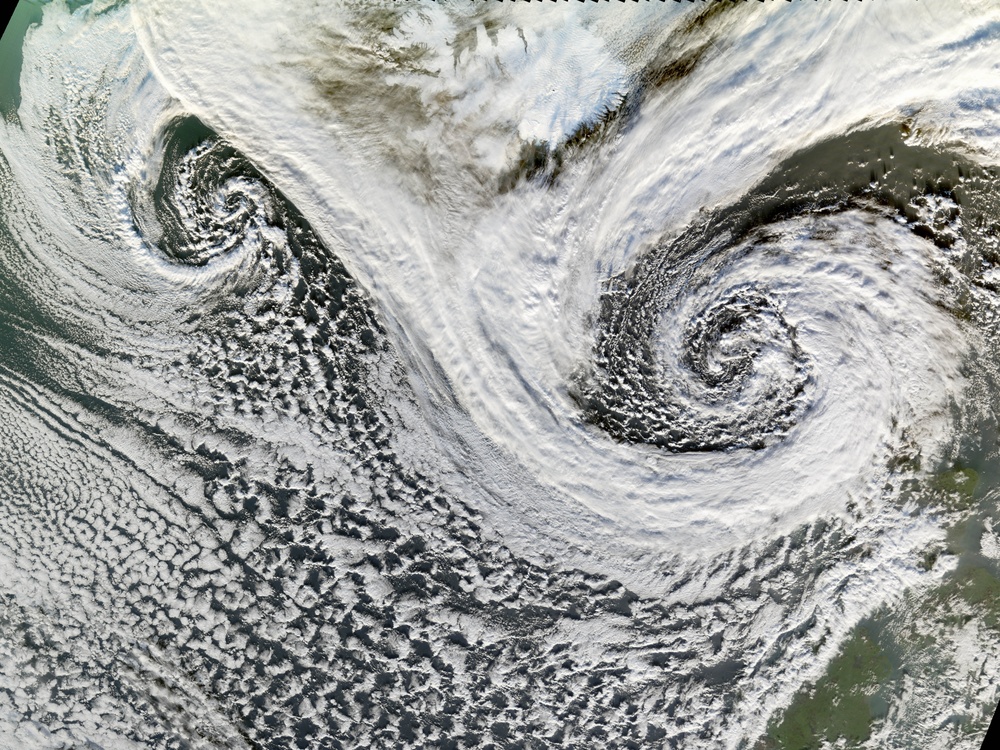 DVIDS - Images - Extratropical Cyclones near Iceland: Image of the Day ...