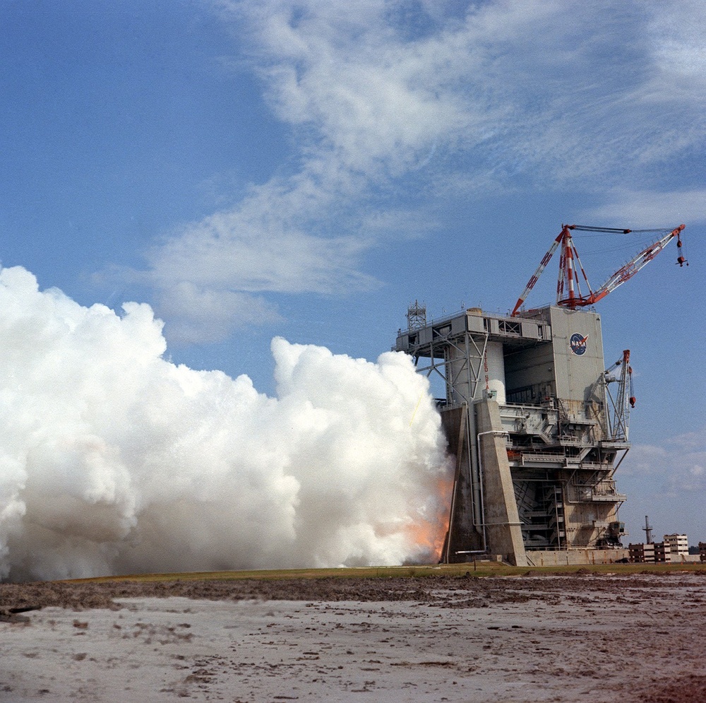 Test Firing of the Saturn V S-II (Second) Stage at the Mississippi Test Facility (MTF)