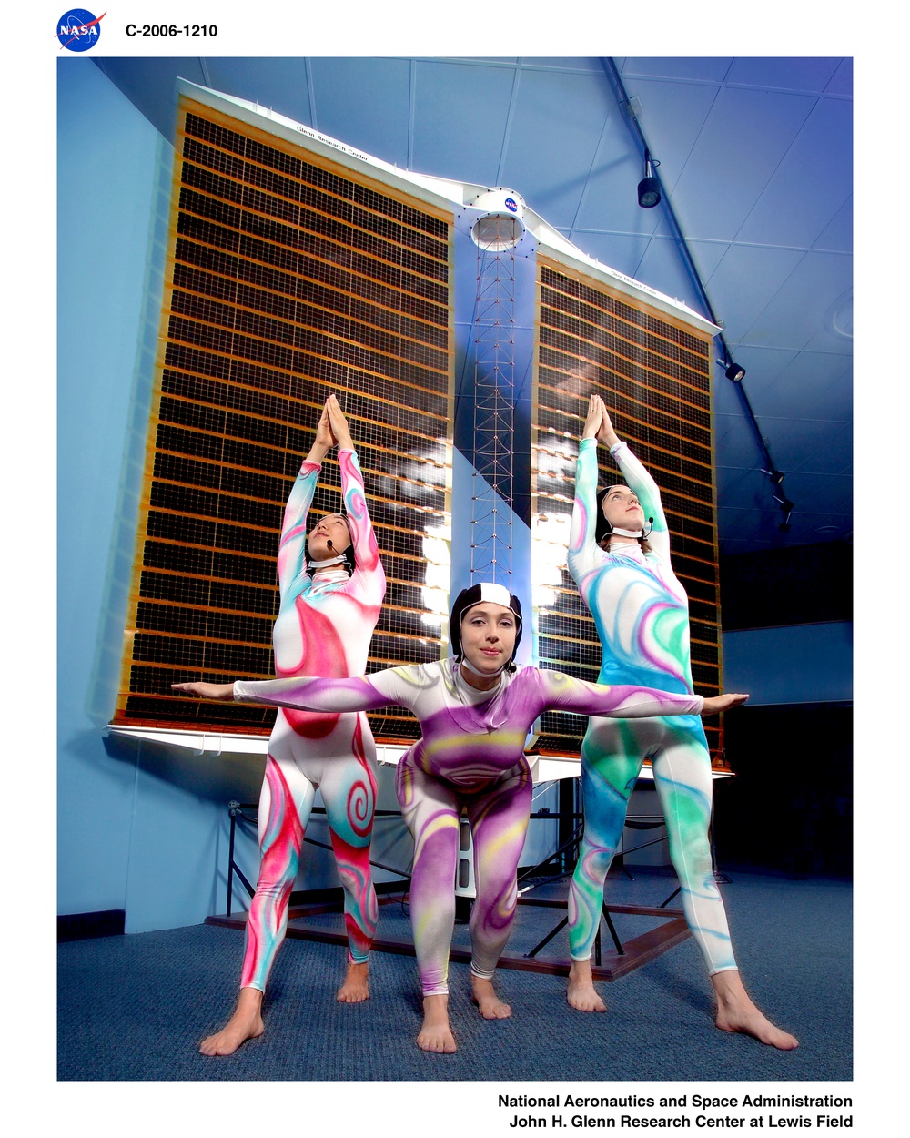 Morrison Dance collaboration with NASA Glenn Research Center for 2006 Ingenuity Festival in Cleveland, Ohio.