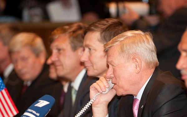 Expedition 21 Docking