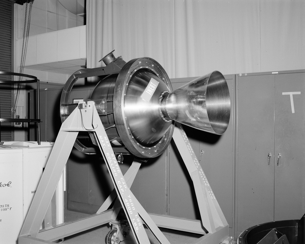 COMMUNICATION TECHNOLOGY SATELLITE CTS SPACECRAFT COVERAGE AND APOGEE MOTOR INSTALLATION