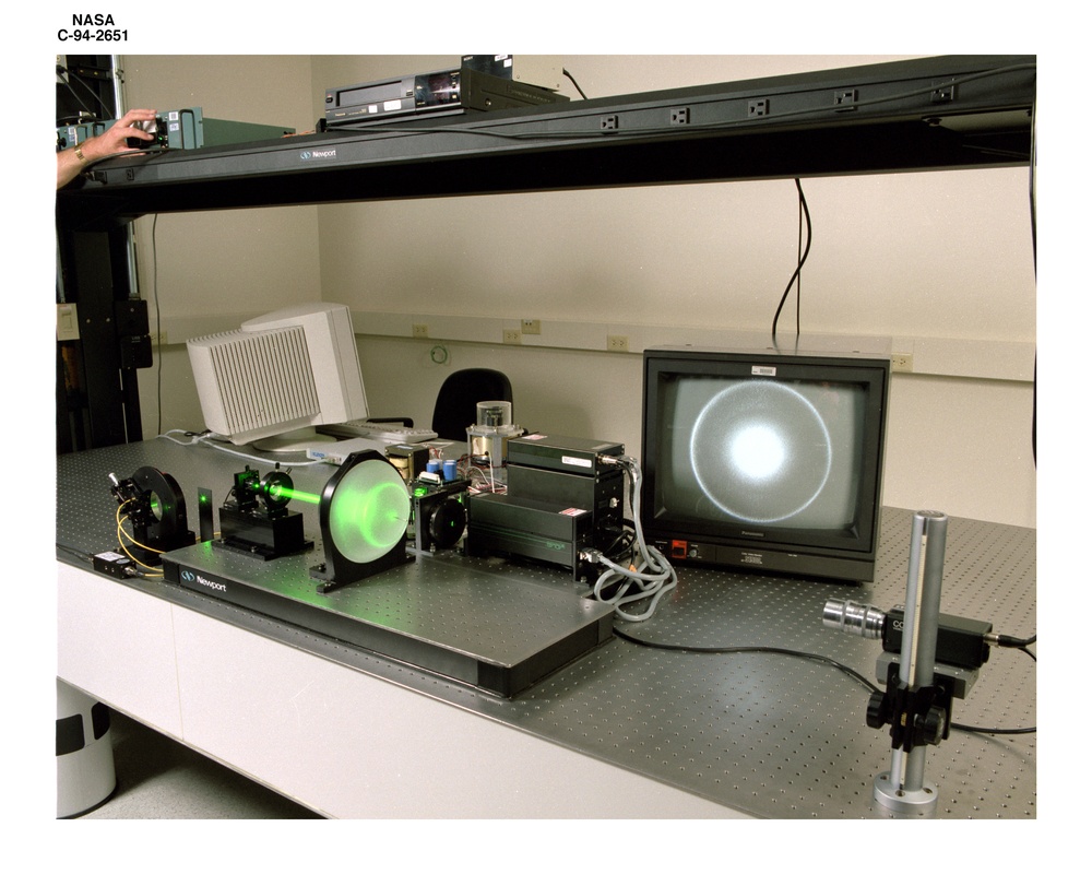 OPTICS BREADBOARD LASER LIGHT SCATTERING INSTRUMENT