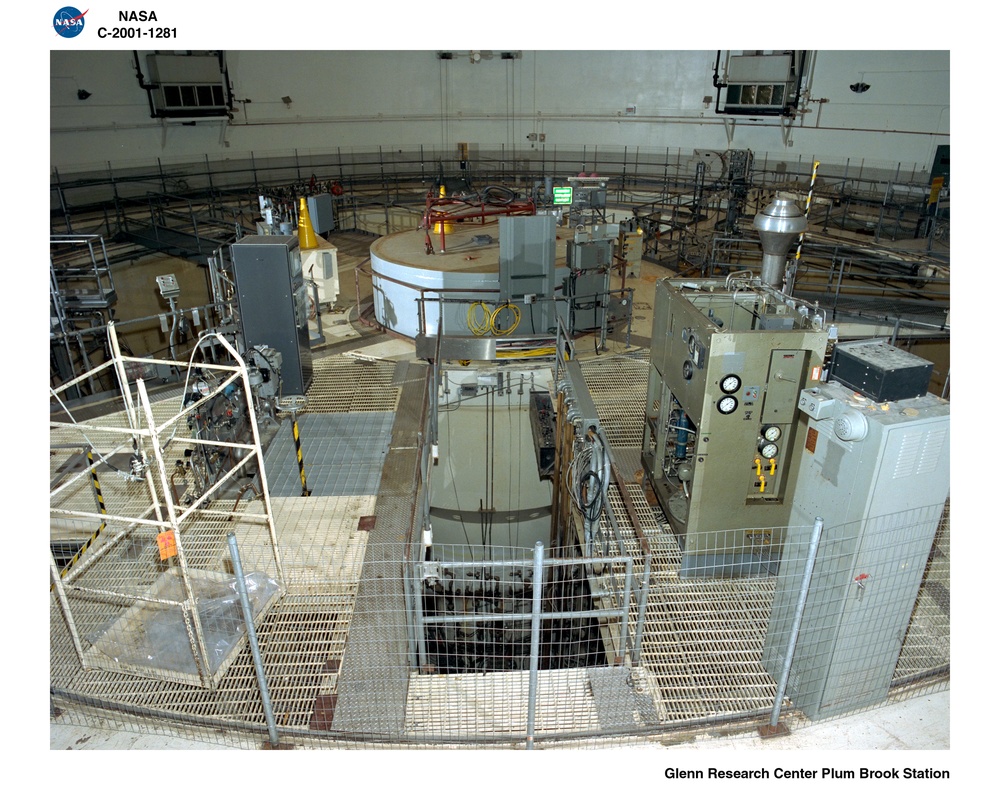 PLUM BROOK REACTOR FACILITY / CONTAINMENT VESSEL LILY PAD CENTER / 00105 / D14 - M14