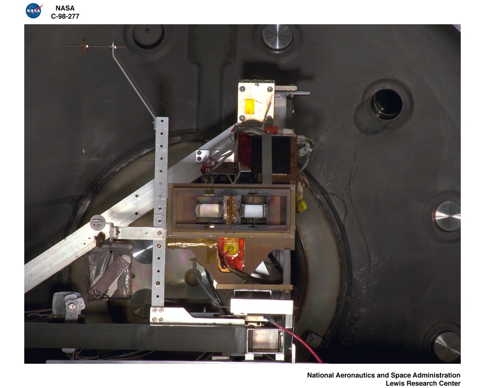 EARTH ORBITOR   E0-1 FLIGHT  PULSED PLASMA THRUSTER  PPT TESTING