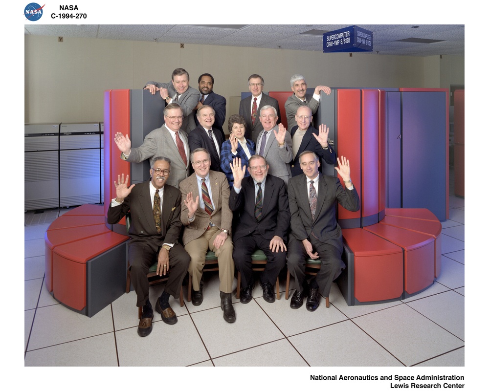 NASA LEWIS EXECUTIVE COUNCIL BY CRAY/YMP SUPER COMPUTER