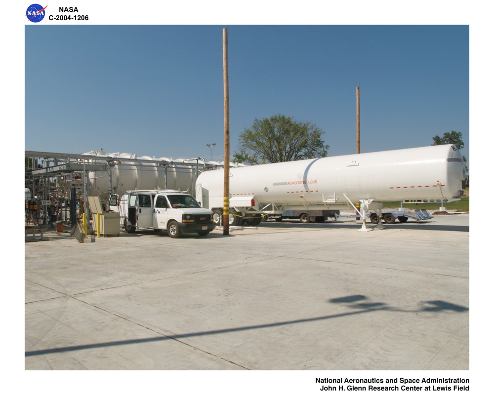 Cryogenic Components Laboratory (CCL), under construction, facility exterior