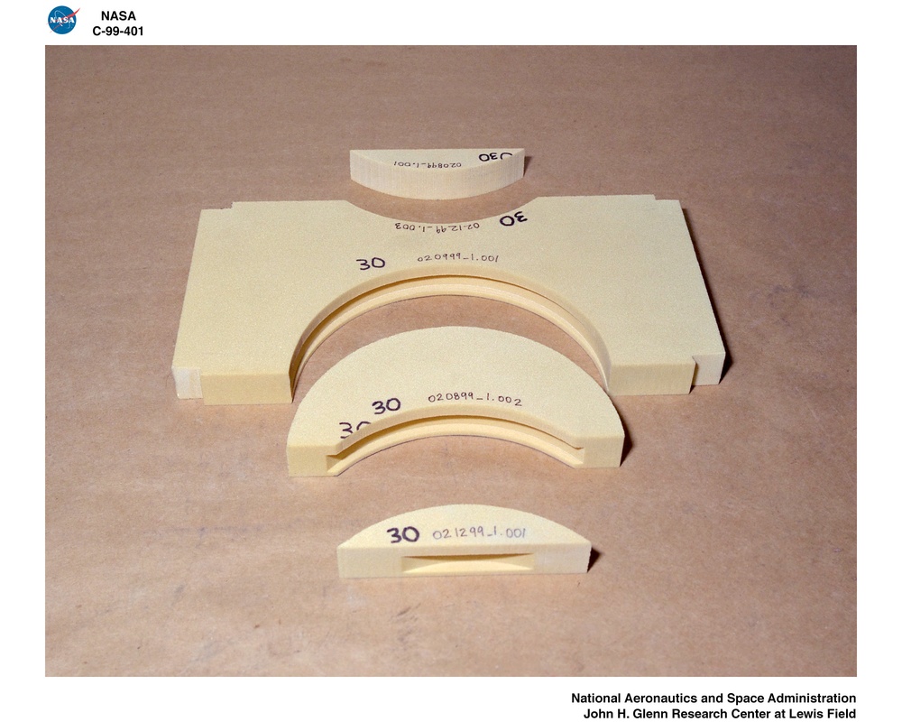 RUB STRIP MATERIAL EVALUATORS USING FAN BLADE TIP SIMULATOR