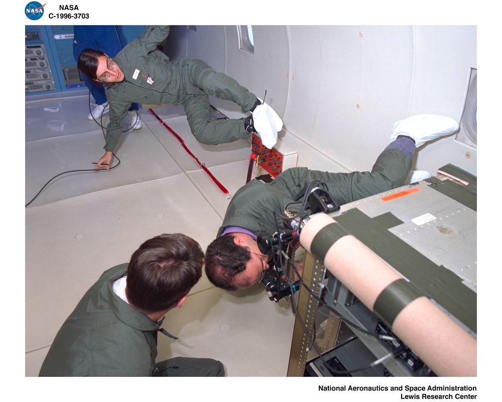 DC-9 AIRPLANE PRESS FLIGHT AUGUST 15 1996