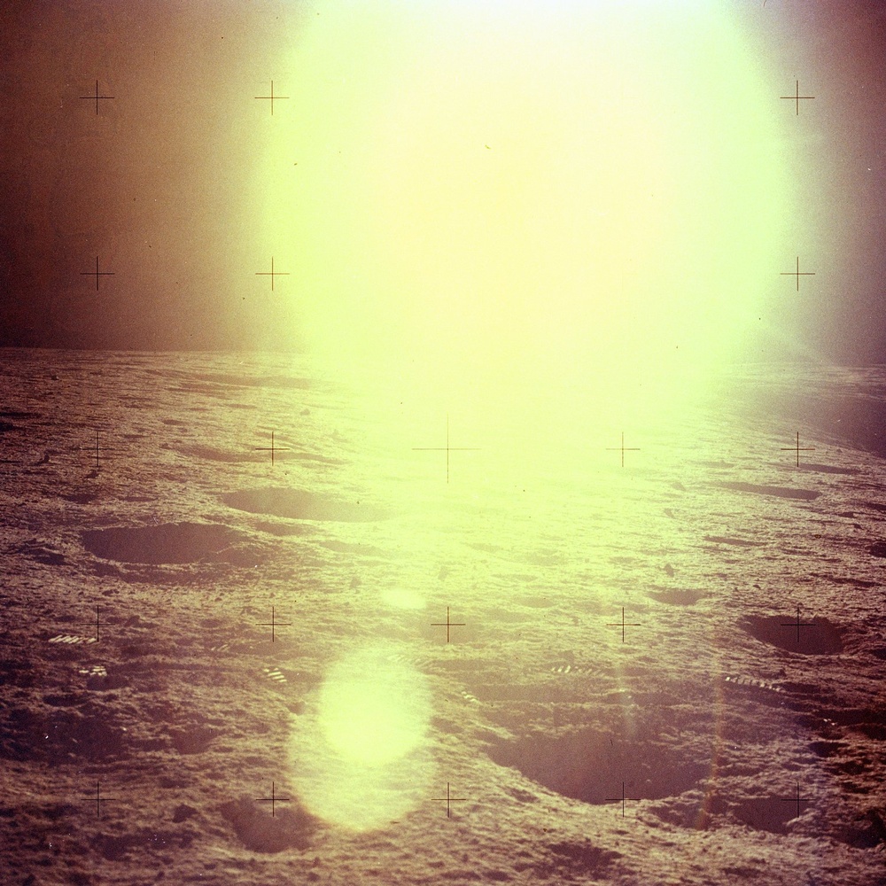 View Sixteen of Lunar Panoramic Scene