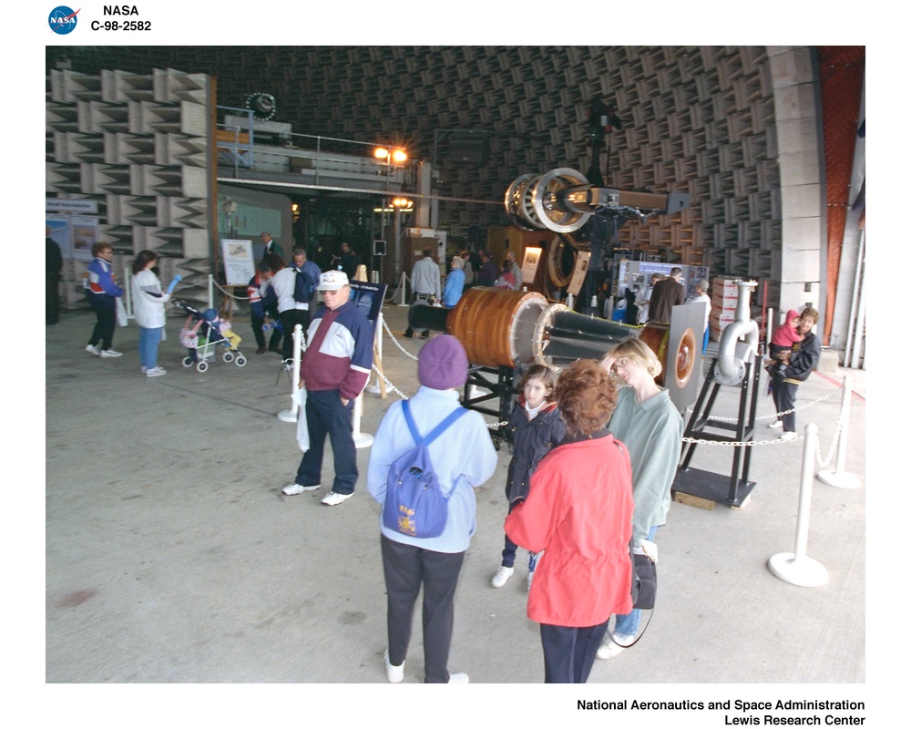 1998 LEWIS RESEARCH CENTER OPEN HOUSE