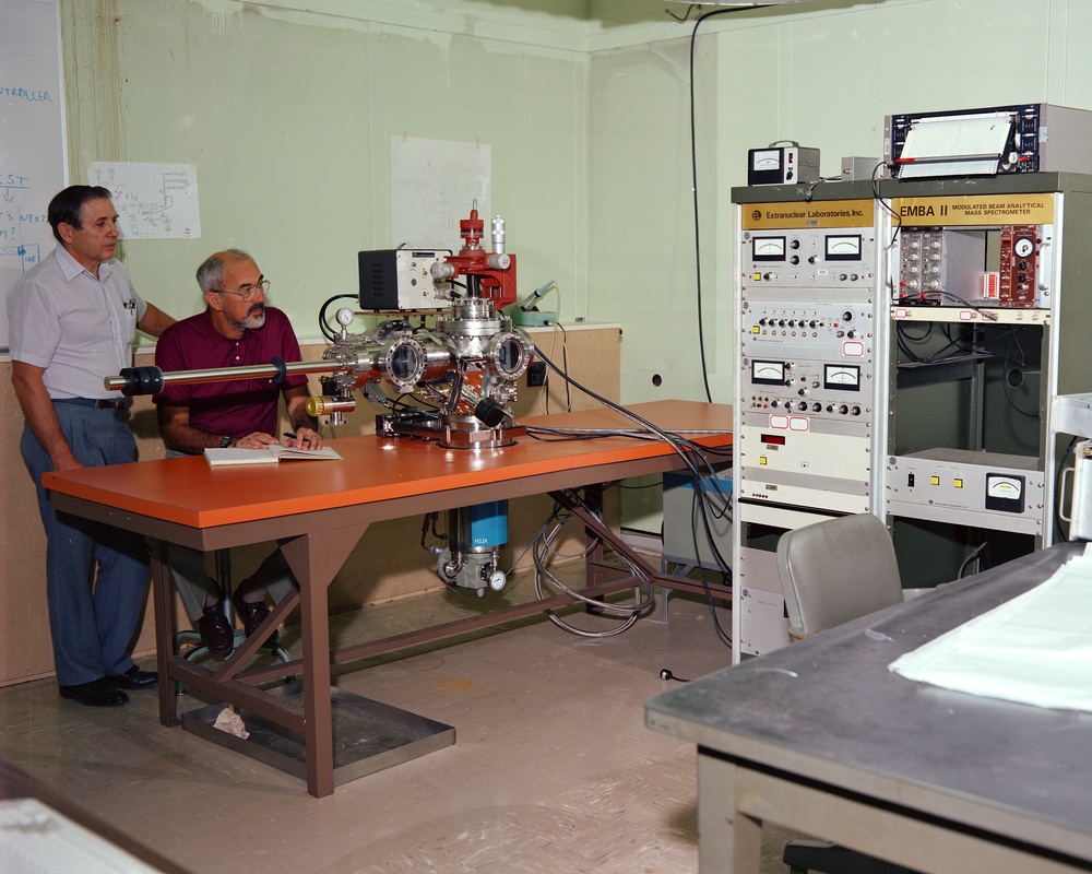 LAB EQUIPMENT IN ENERGY CONVERSION LABORATORY ECL