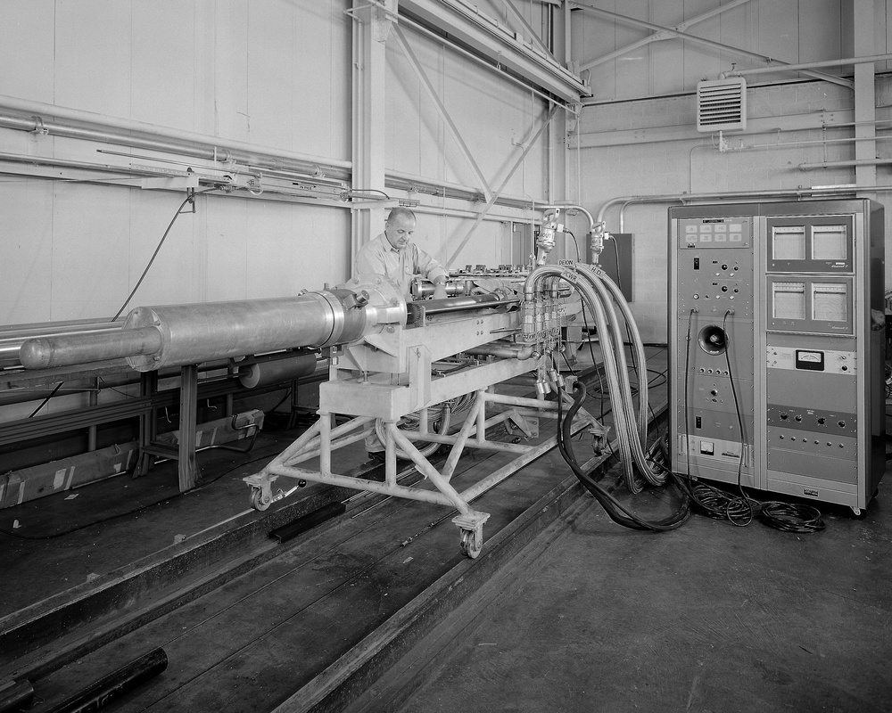 IN PILE CAPSULE TEST FACILITY FOR THE NASA PLUM BROOK STATION REACTOR FACILITY PBRF