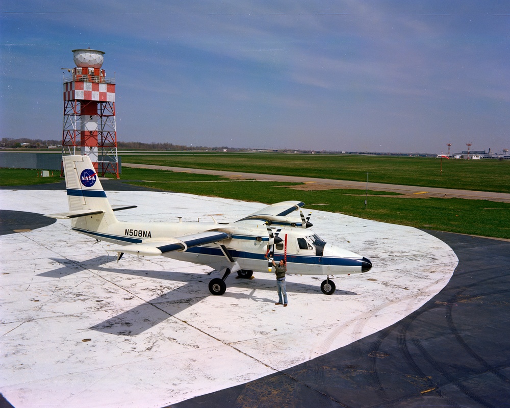 TWIN OTTER AIRCRAFT ( AT HANGAR)