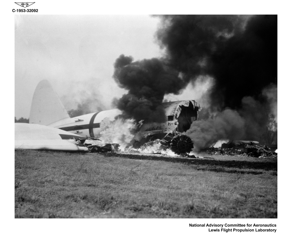C-82 AIRPLANE SIMULATED TAKE OFF CRASH AND FIRE RESULTING FOR CRASH TEST FIRE PROGRAM