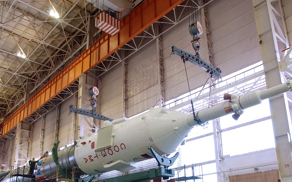 Expedition 10 Preflight