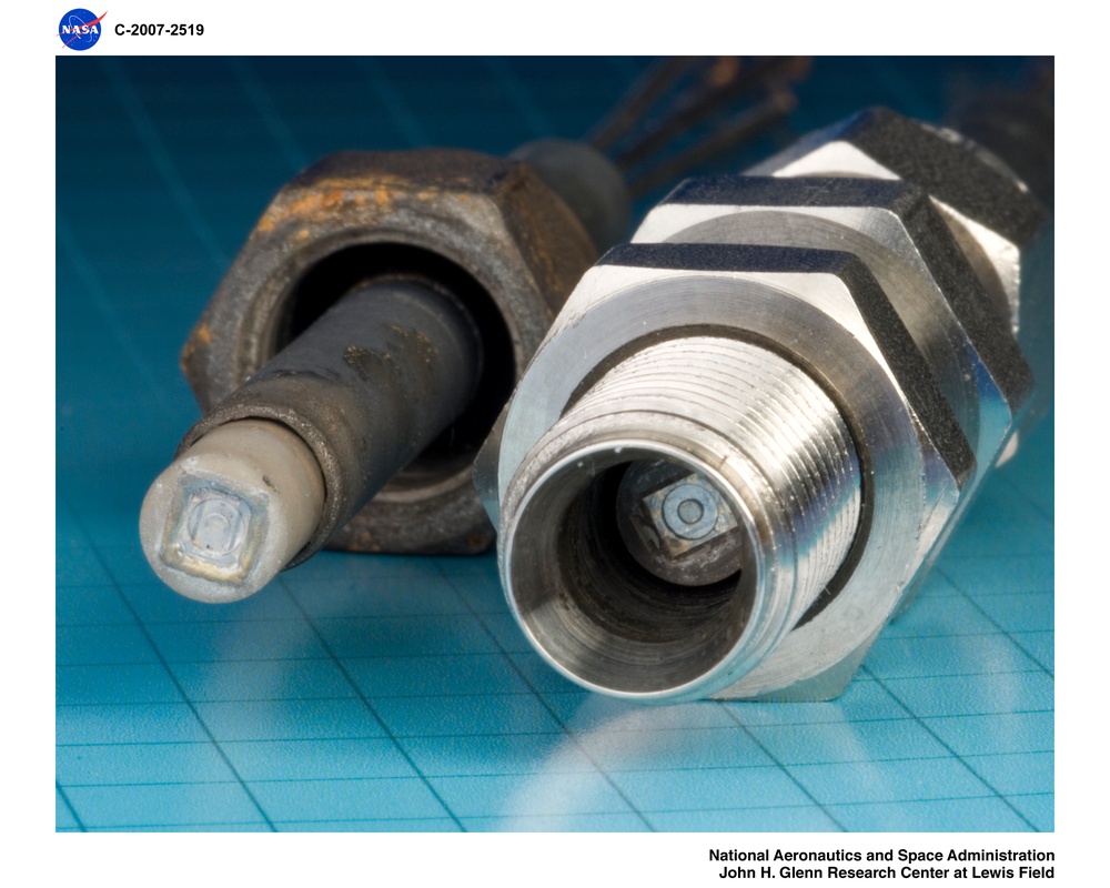 Fully Packaged Silicon Carbide Piezoresistive Pressure Transducer