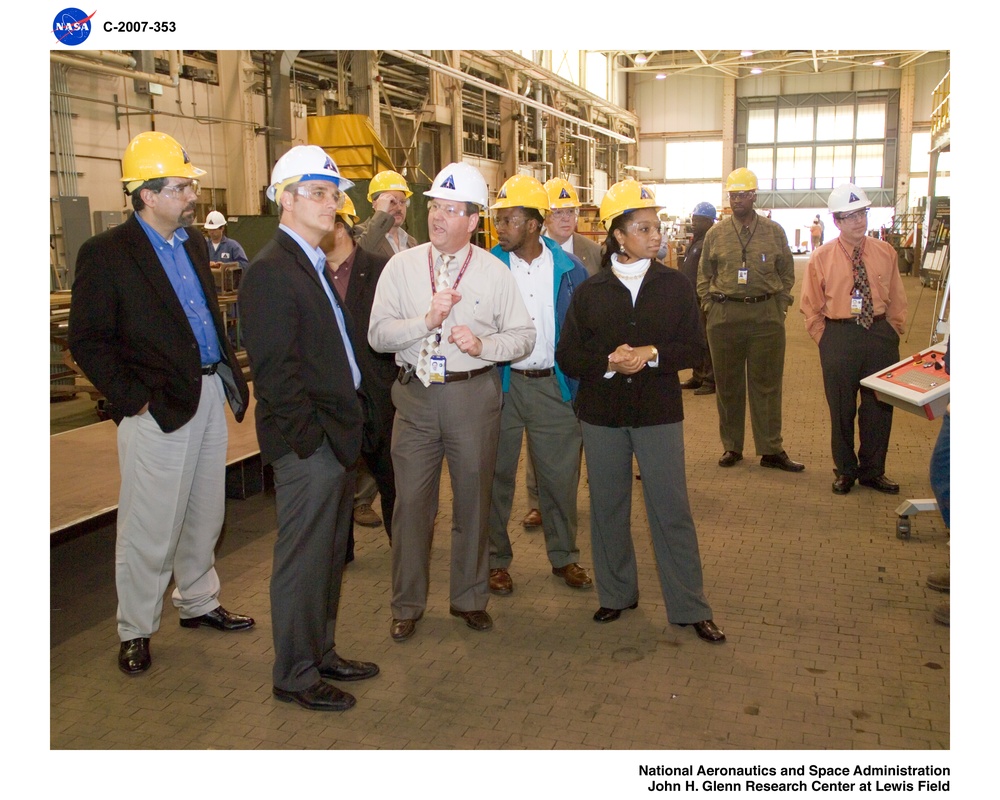 Visit to Glenn Research Center, Lewis Field by the Associate Administrator