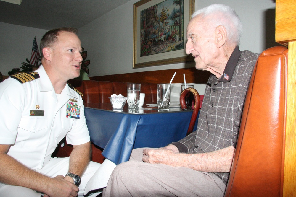 NBVC NOSC visits World War II veterans