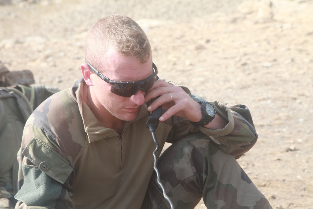 Soldiers provide overwatch