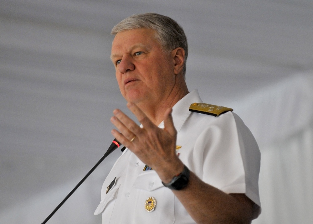 CNO speaks at Ocean Tech Expo
