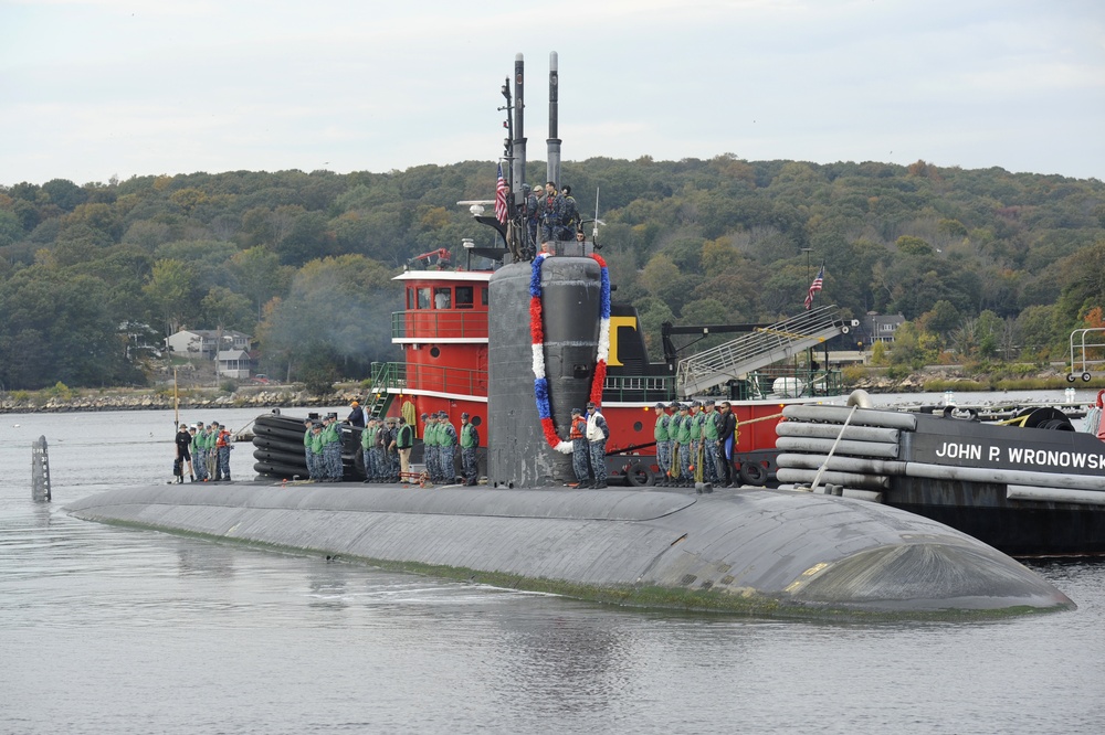 USS Toledo returns to Submarine Base New London