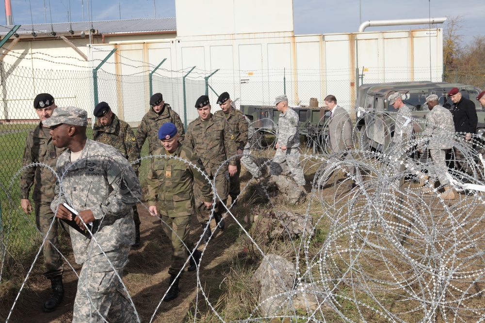 Multinational military leaders visit Joint Multinational Readiness Center, observe Saber Junction 2012 exercise